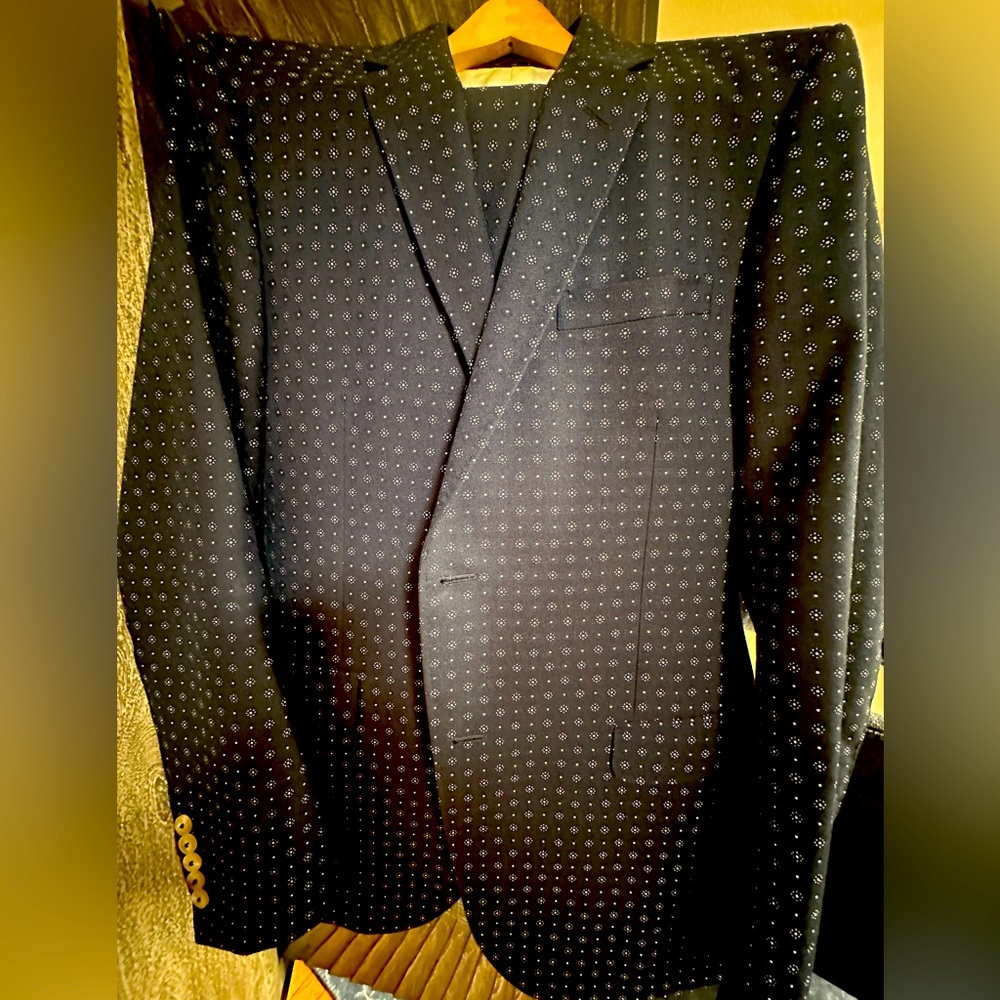 Gucci suit